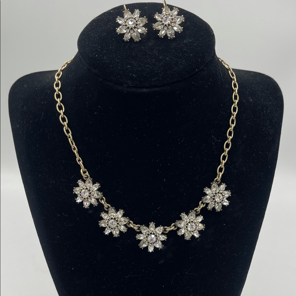 Chole & Isabel Mirabelle Necklace and earrings